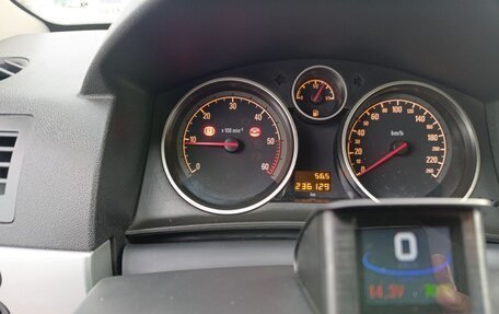 Opel Astra H, 2010 год, 700 000 рублей, 11 фотография