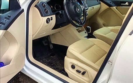 Volkswagen Tiguan I, 2015 год, 2 200 000 рублей, 9 фотография