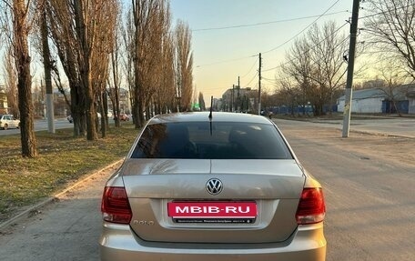 Volkswagen Polo VI (EU Market), 2016 год, 1 070 000 рублей, 1 фотография