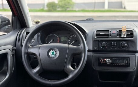 Skoda Fabia II, 2008 год, 295 000 рублей, 18 фотография