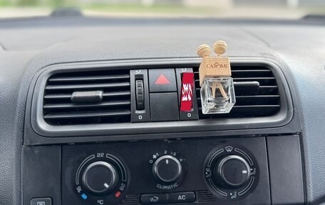 Skoda Fabia II, 2008 год, 295 000 рублей, 14 фотография