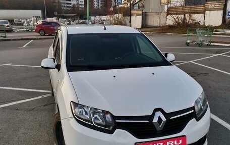 Renault Sandero II рестайлинг, 2017 год, 830 000 рублей, 1 фотография