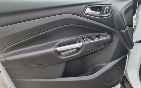 Ford Kuga III, 2015 год, 1 350 000 рублей, 27 фотография