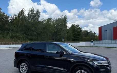 Volkswagen Touareg III, 2018 год, 3 650 000 рублей, 6 фотография