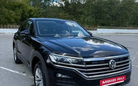 Volkswagen Touareg III, 2018 год, 3 650 000 рублей, 7 фотография