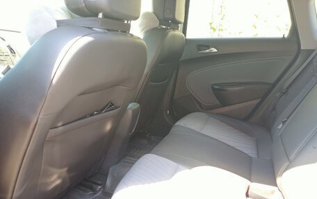 Opel Astra J, 2013 год, 920 000 рублей, 11 фотография