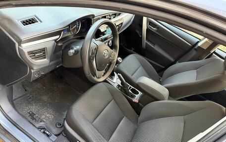 Toyota Corolla, 2014 год, 1 270 000 рублей, 24 фотография