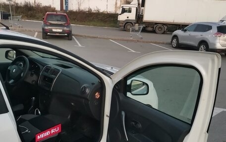 Renault Sandero II рестайлинг, 2017 год, 830 000 рублей, 7 фотография