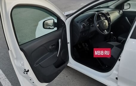 Renault Sandero II рестайлинг, 2017 год, 830 000 рублей, 6 фотография