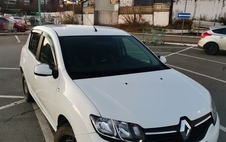 Renault Sandero II рестайлинг, 2017 год, 830 000 рублей, 3 фотография