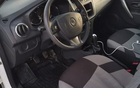 Renault Sandero II рестайлинг, 2017 год, 830 000 рублей, 13 фотография