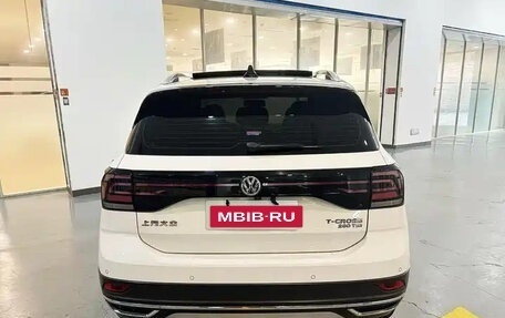 Volkswagen T-Cross I, 2021 год, 1 420 900 рублей, 2 фотография