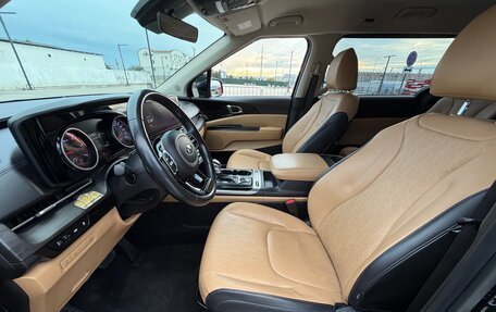 KIA Carnival, 2021 год, 3 997 000 рублей, 18 фотография