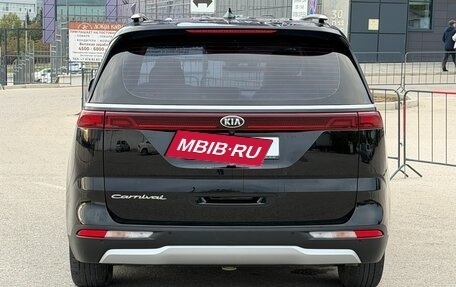 KIA Carnival, 2021 год, 3 997 000 рублей, 32 фотография