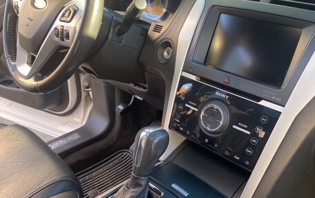 Ford Explorer VI, 2012 год, 1 790 000 рублей, 11 фотография