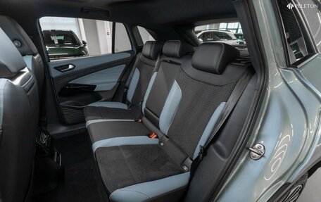 Volkswagen ID.4, 2022 год, 2 650 000 рублей, 9 фотография