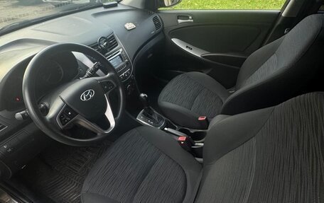 Hyundai Solaris II рестайлинг, 2014 год, 1 030 000 рублей, 3 фотография