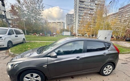 Hyundai Solaris II рестайлинг, 2014 год, 1 030 000 рублей, 8 фотография