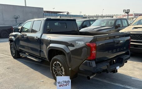 Toyota Tacoma, 2025 год, 8 000 000 рублей, 9 фотография