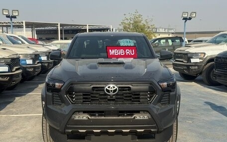 Toyota Tacoma, 2025 год, 8 000 000 рублей, 2 фотография