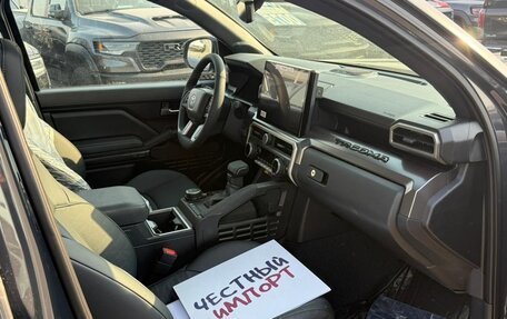 Toyota Tacoma, 2025 год, 8 000 000 рублей, 13 фотография