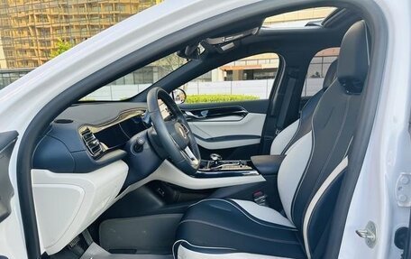 BYD Qin, 2022 год, 1 320 000 рублей, 6 фотография