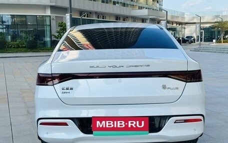 BYD Qin, 2022 год, 1 320 000 рублей, 4 фотография