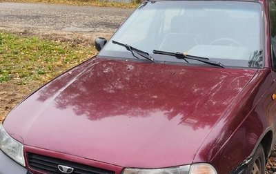 Daewoo Nexia I рестайлинг, 2001 год, 100 000 рублей, 1 фотография