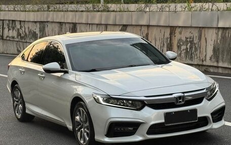 Honda Inspire, 2021 год, 1 550 000 рублей, 3 фотография