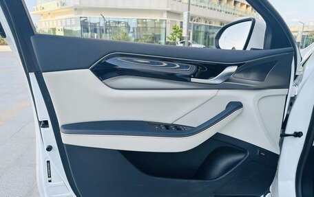 BYD Qin, 2022 год, 1 320 000 рублей, 18 фотография