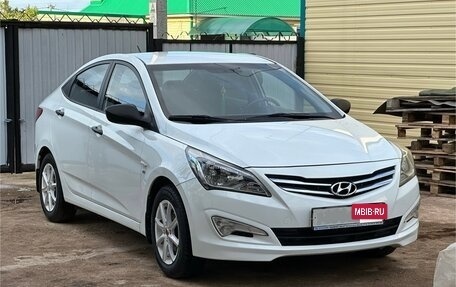 Hyundai Solaris II рестайлинг, 2014 год, 980 000 рублей, 2 фотография