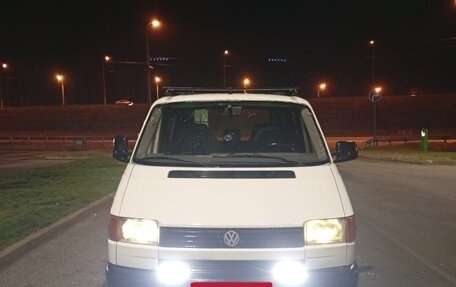 Volkswagen Transporter T4, 1995 год, 550 000 рублей, 1 фотография