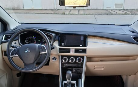 Mitsubishi Xpander, 2023 год, 2 550 000 рублей, 17 фотография