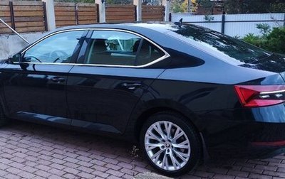 Skoda Superb III рестайлинг, 2021 год, 2 630 000 рублей, 1 фотография