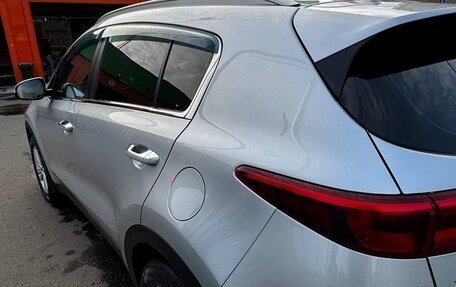 KIA Sportage IV рестайлинг, 2016 год, 1 800 000 рублей, 3 фотография