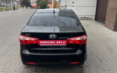 KIA Rio III рестайлинг, 2014 год, 710 000 рублей, 4 фотография