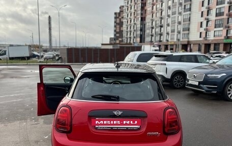 MINI Hatch, 2018 год, 1 950 000 рублей, 5 фотография