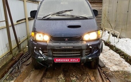 Mitsubishi Delica IV, 1996 год, 450 000 рублей, 1 фотография