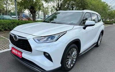 Toyota Highlander, 2023 год, 4 094 000 рублей, 1 фотография
