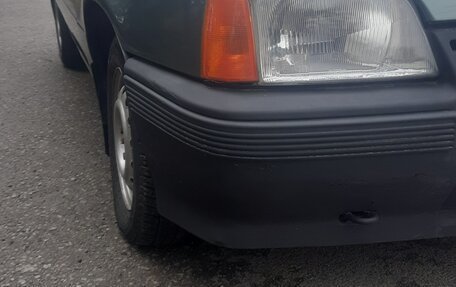 Opel Kadett E рестайлинг, 1985 год, 130 000 рублей, 4 фотография