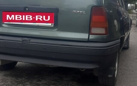 Opel Kadett E рестайлинг, 1985 год, 130 000 рублей, 5 фотография