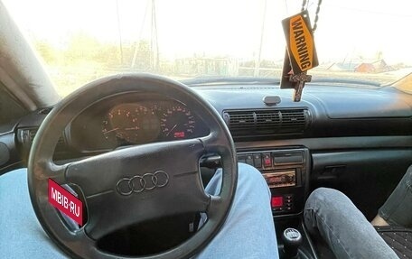 Audi A4, 1996 год, 305 000 рублей, 11 фотография