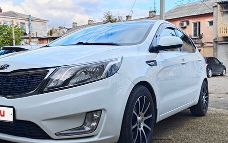 KIA Rio III рестайлинг, 2014 год, 920 000 рублей, 1 фотография