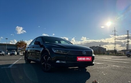 Volkswagen Passat B8 рестайлинг, 2015 год, 1 880 000 рублей, 6 фотография