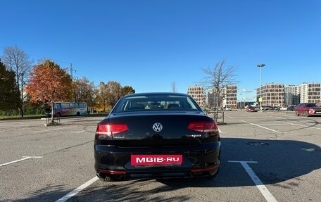 Volkswagen Passat B8 рестайлинг, 2015 год, 1 880 000 рублей, 8 фотография