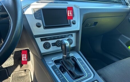 Volkswagen Passat B8 рестайлинг, 2015 год, 1 880 000 рублей, 18 фотография