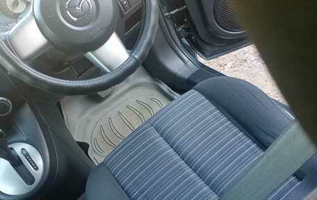 Mazda Demio III (DE), 2010 год, 650 000 рублей, 2 фотография