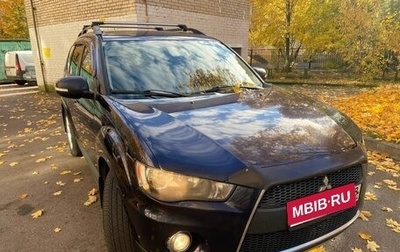 Mitsubishi Outlander III рестайлинг 3, 2011 год, 990 000 рублей, 1 фотография
