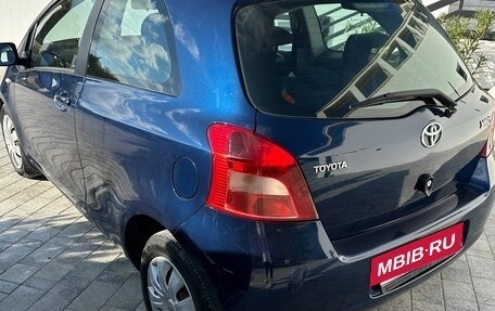 Toyota Yaris III рестайлинг, 2008 год, 550 000 рублей, 4 фотография