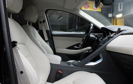 Jaguar E-Pace, 2018 год, 2 199 000 рублей, 12 фотография